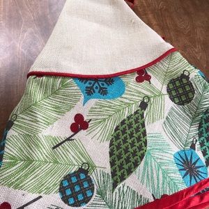 Vintage Style Tree Skirt